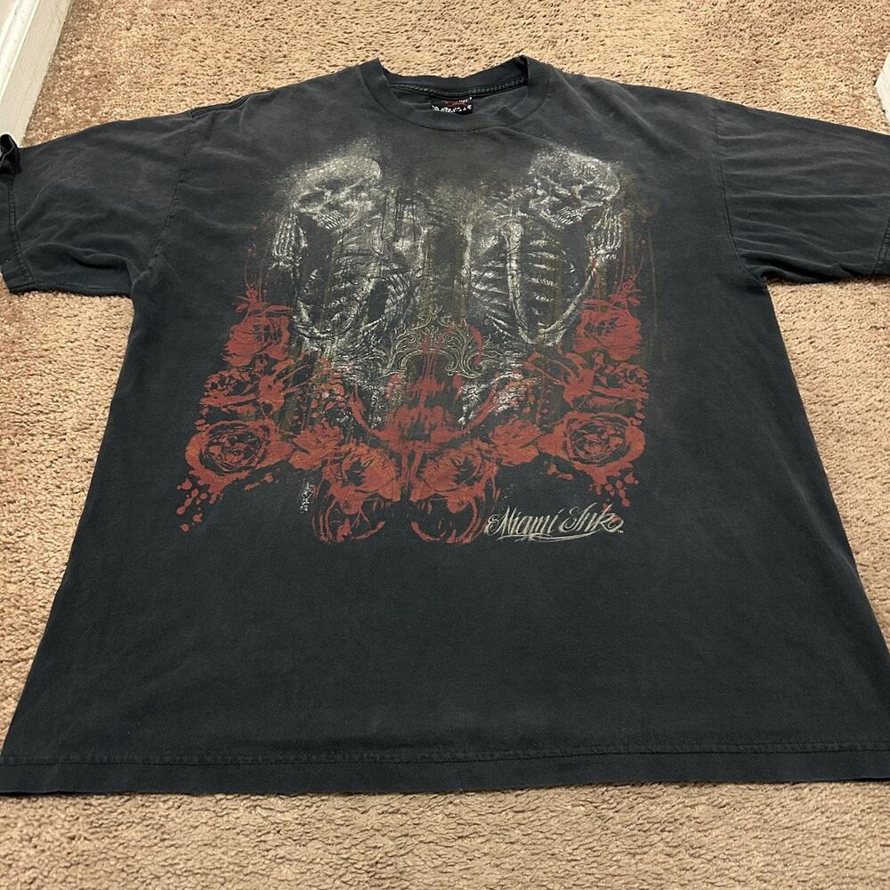 Miami Ink Praying Skeletons Faded 2008 T Shirt Men’s Size XL Y2K